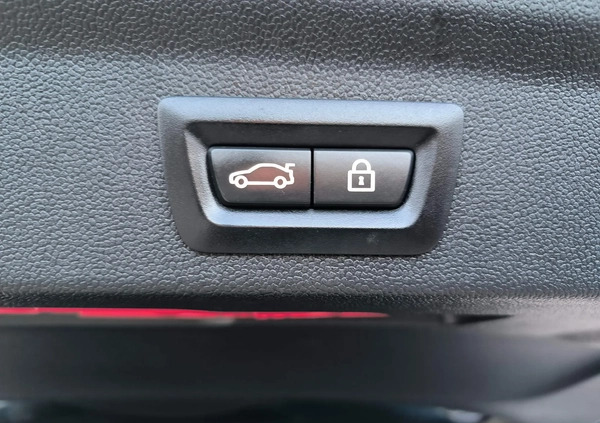 MINI Countryman cena 62999 przebieg: 141000, rok produkcji 2018 z Jastrowie małe 352